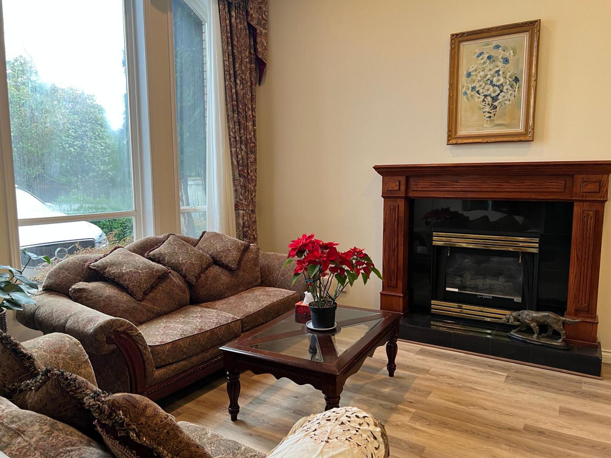 Master Bedroom With Two Queen Sized Bed Richmond Exterior foto